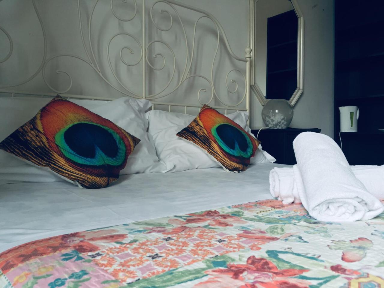 Giuly Guesthouse ローマ エクステリア 写真