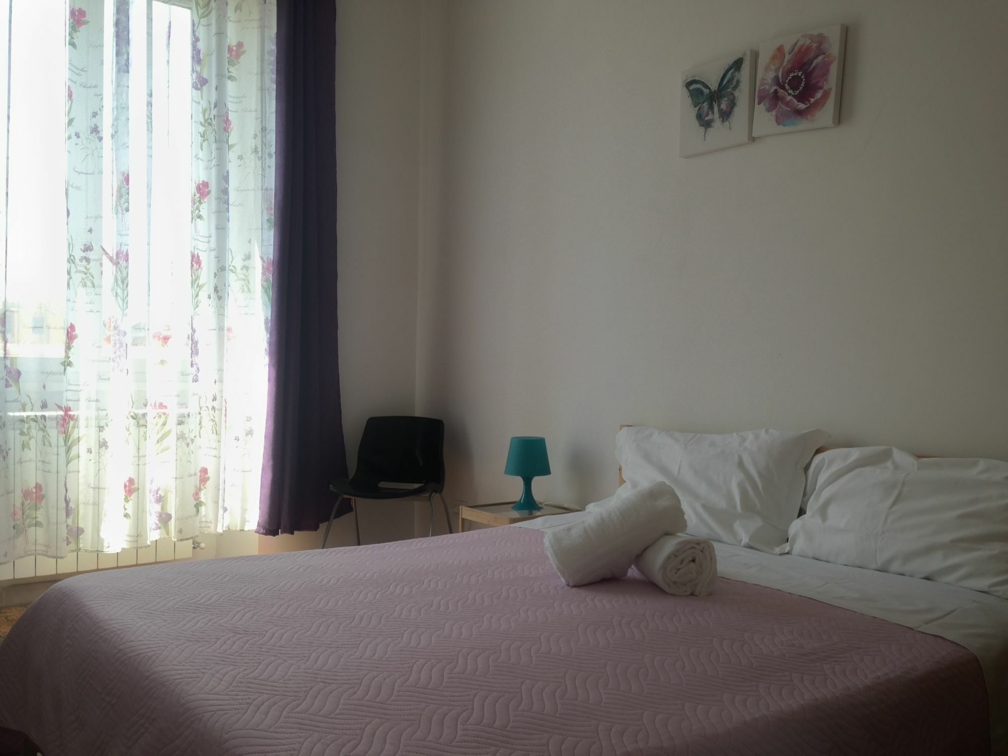 Giuly Guesthouse ローマ エクステリア 写真